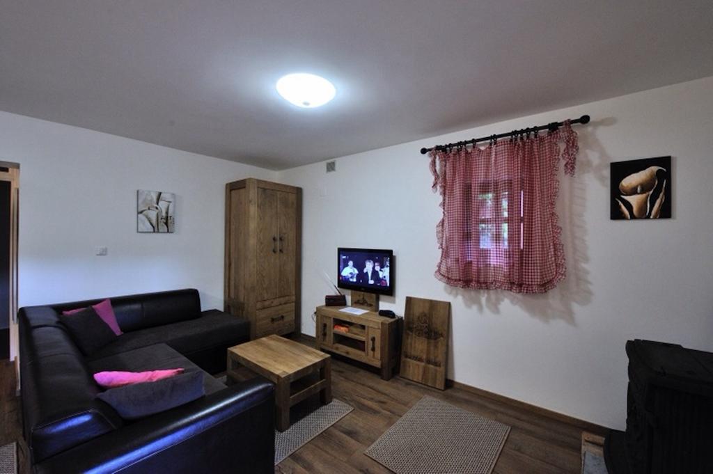 Apartment Drvena Kuca Mreznica Gornji Zvečaj 客房 照片